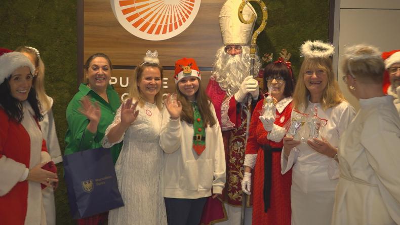 Święty Mikołaj ze Śląska odwiedził Puckie Hospicjum