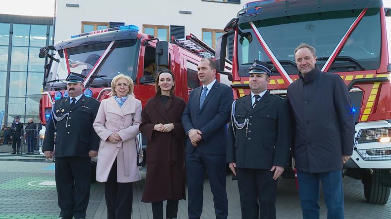 Nowe wozy bojowe oficjalnie przekazane