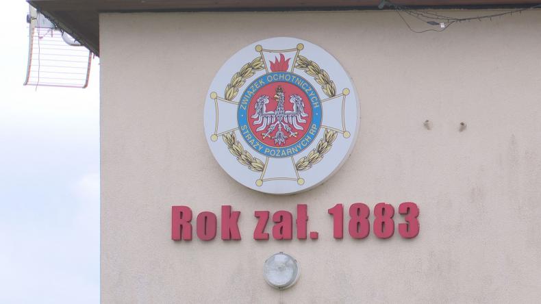 GMINA KROKOWA Z DOTACJĄ NA REMIZĘ W SŁAWOSZYNIE