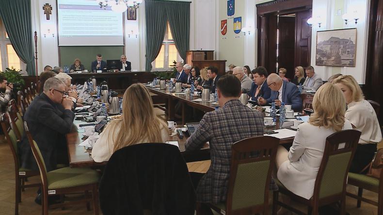 Rada Powiatu Wejherowskiego obradowała podczas sesji