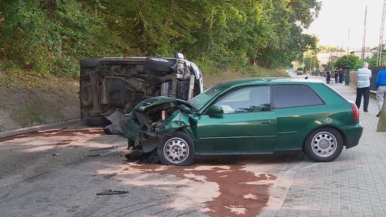 Włączył się do ruchu, skończyło się wypadkiem