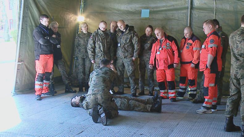 Międzynarodowe standardy na polu bitwy