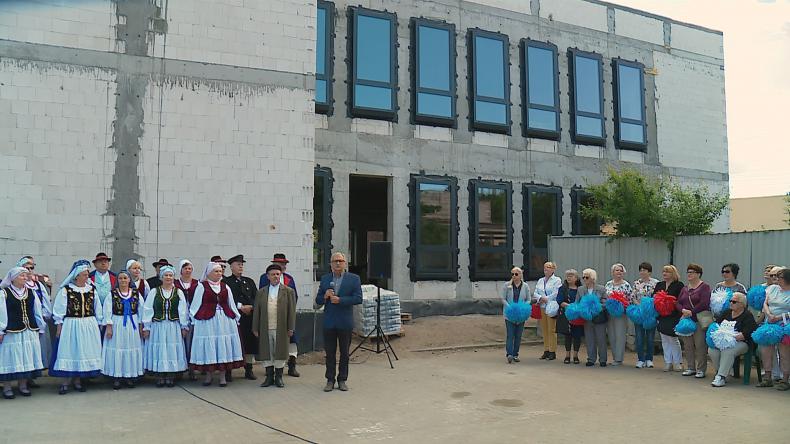 Kolejny etap budowy biblioteki w Redzie