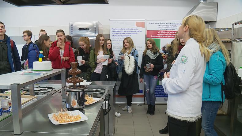 Nowoczesnymi pracowniami chcą przyciągnąć uczniów