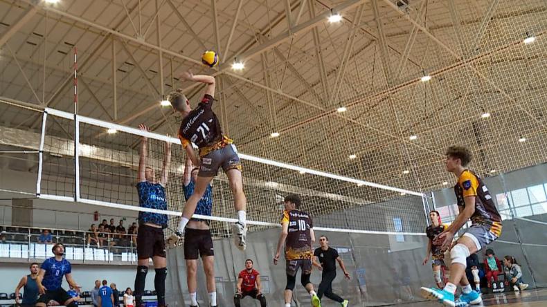 Siatkówka z mistrzem w Bojanie