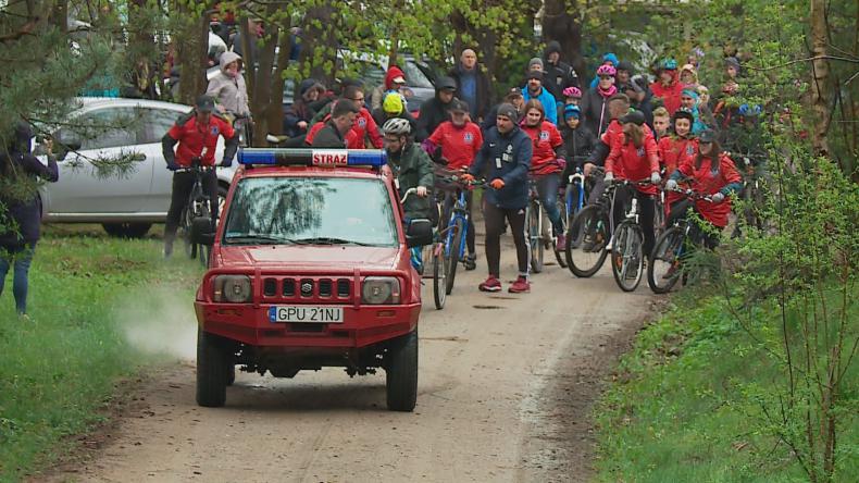 Na rowerach wspierali Bartka