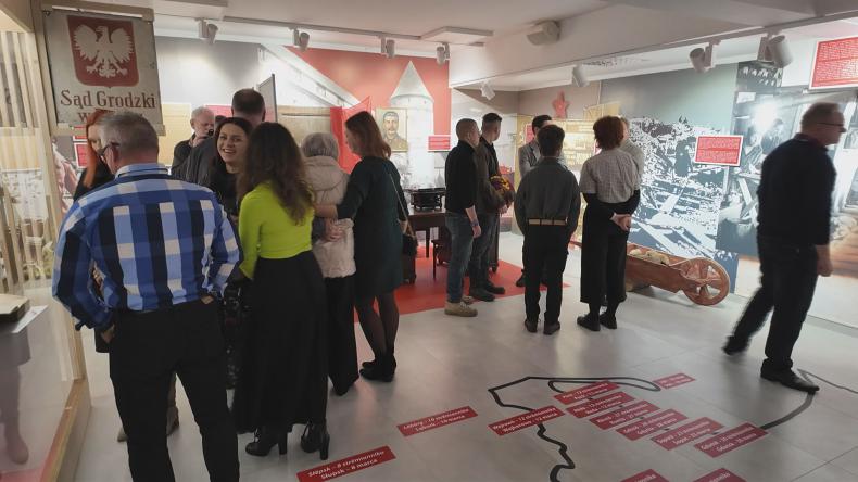 Poruszająca wystawa w Książnicy