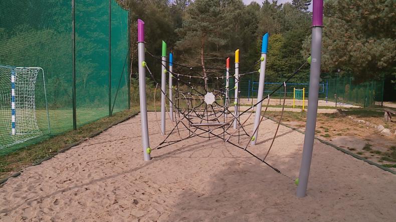 Dzięki BO – boisko i park linowy
