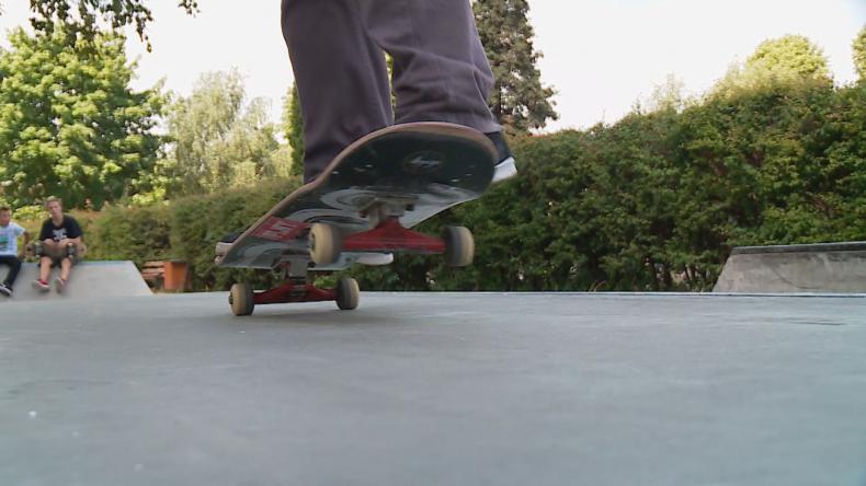 Kosmiczne zawody skateboardingu w Pucku
