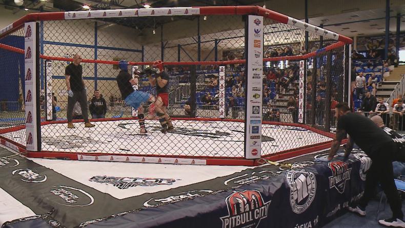 Walczyli w klatce o tytuł Mistrza Pomorza