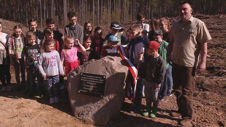 Posadzili las aby uczcić sto lat niepodległości