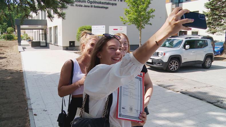 Dobre humory tegorocznych maturzystów