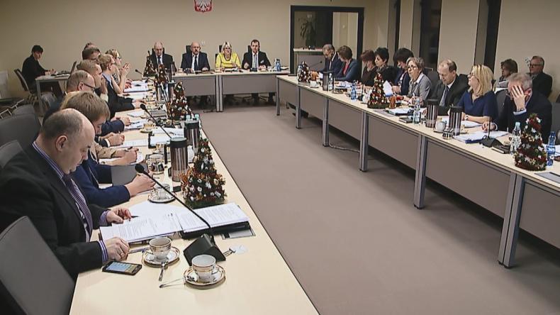 Będą nowe drogi i rozbudowa szkoły